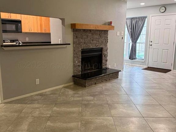 3rd image of 1801 Steeplechase Dr APT 202