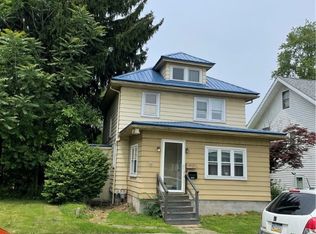 410 Cedar Ave, Sharon, PA 16146