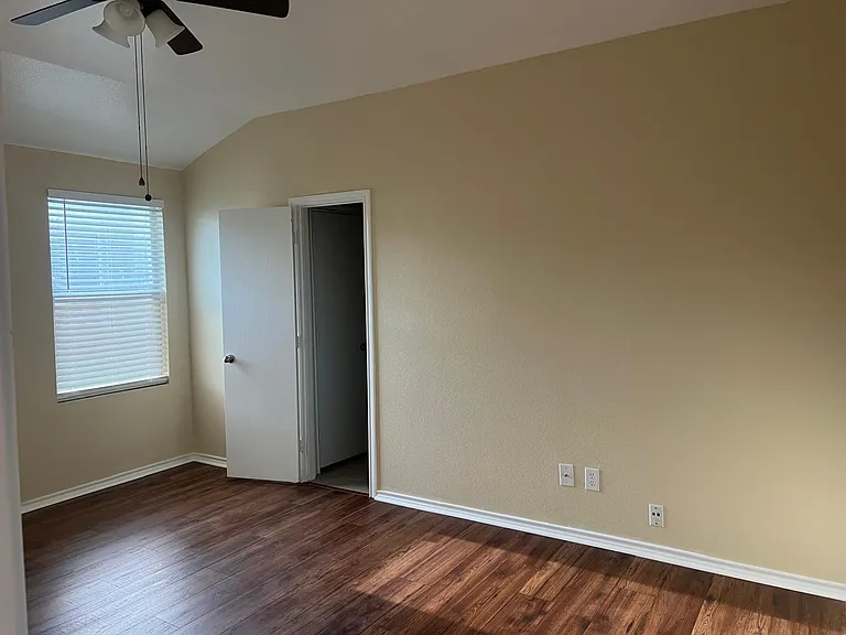 525 Paddle Dr — Photo 15