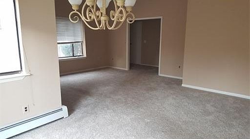 3rd image of 37 Whittney Ct