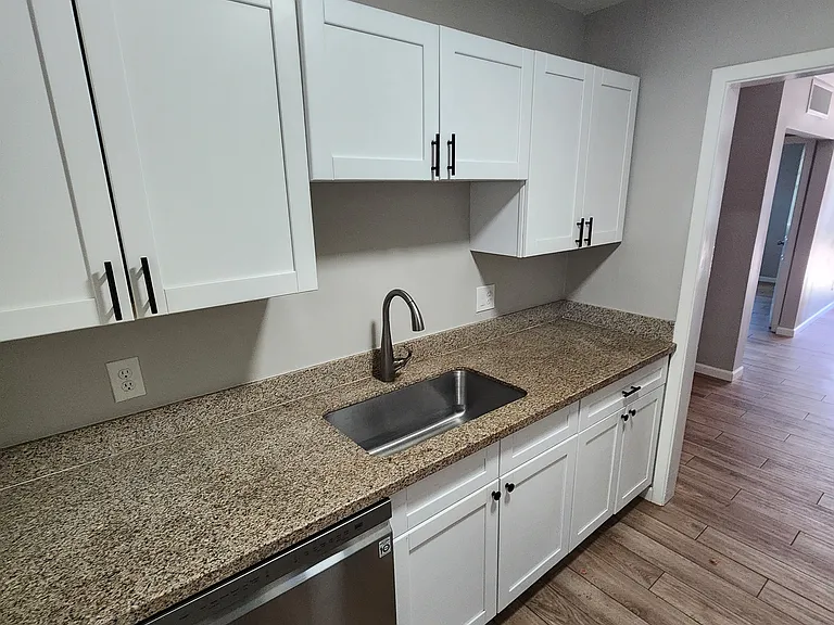 3623 E Verde Ln #1 — Photo 7
