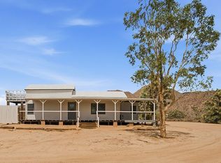 11961 S Hansen Rd, Yucca, AZ 86438