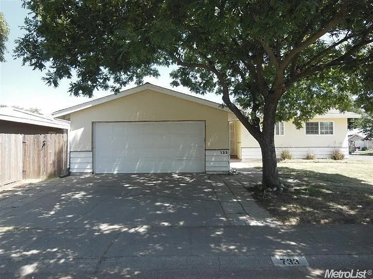 733 Rice Way photo 1