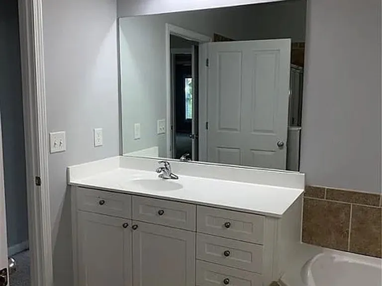 2408 Strand Ave — Photo 35