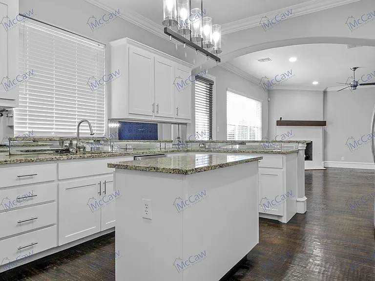 857 N Glasgow Dr #B — Photo 6