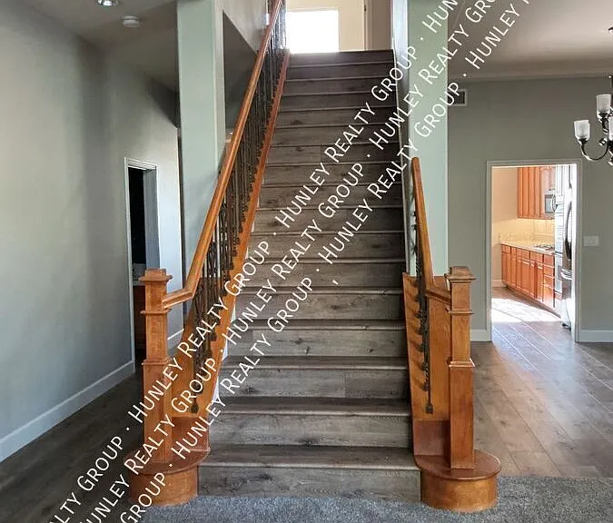 16237 Maricopa Ln — Photo 31