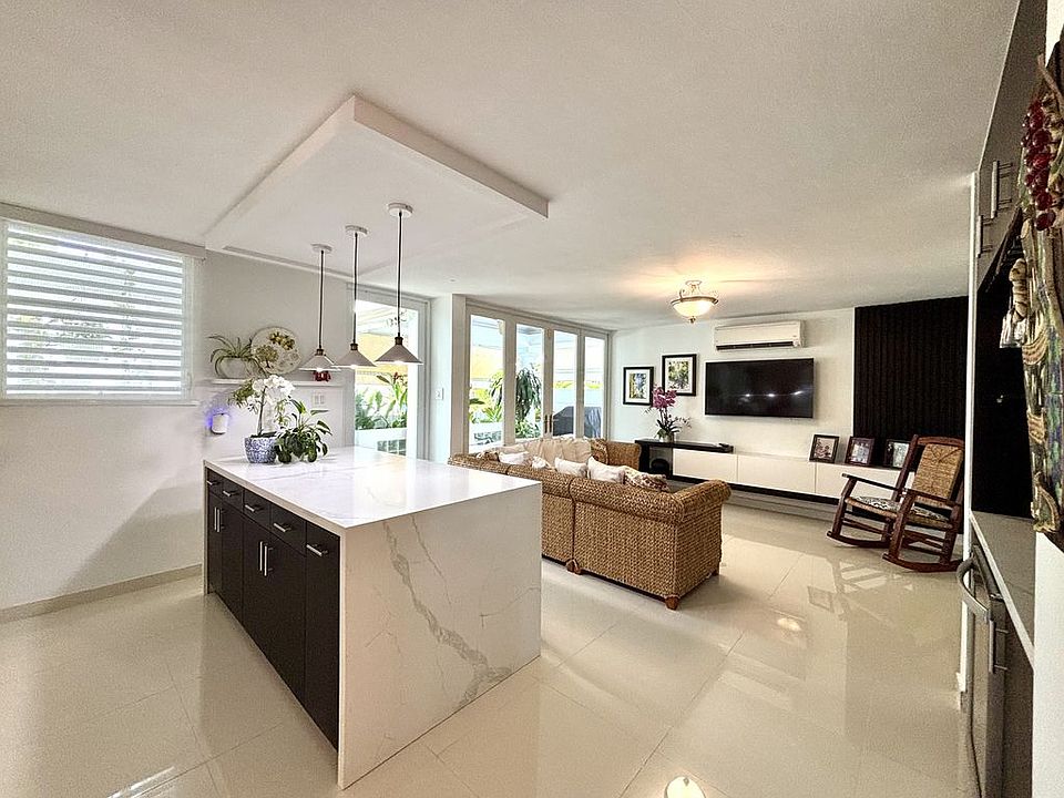 2nd image of Niza 36 Paseo Las Brisas Calle #36-4