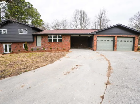 101 Cessna Cir, Dalton, GA 30721