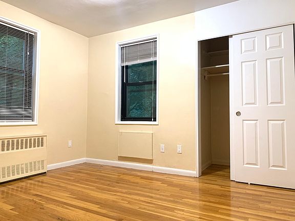 2nd image of 1100 Warburton Ave APT 6O