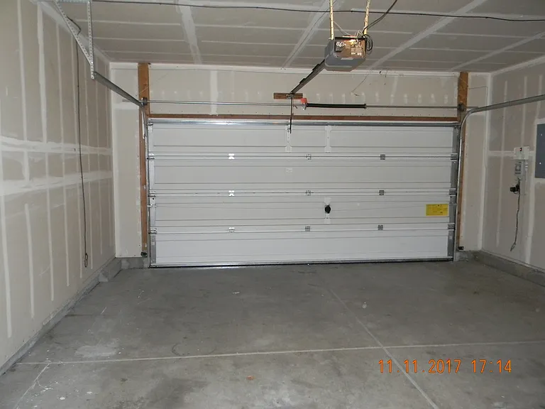 589 Alden Way — Photo 30