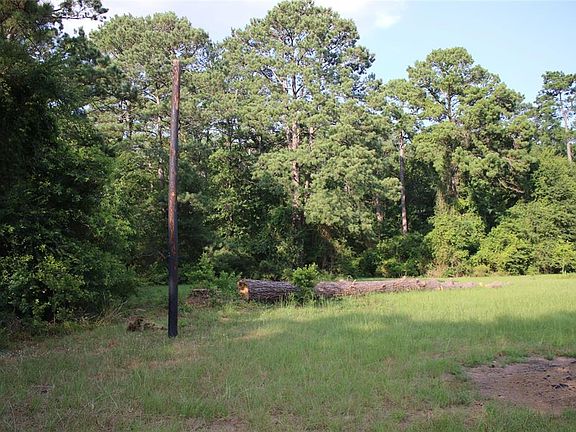 4th image of 218 Dogwood Trail