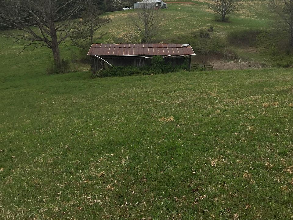 1st image of Holt Ln