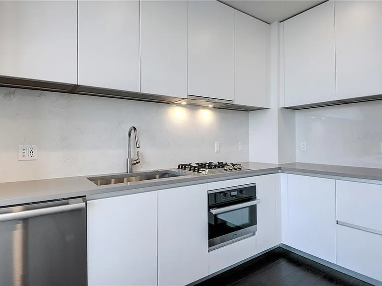 501 West Ave #1206 — Photo 4