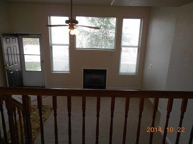 7531 Broadway St — Photo 11