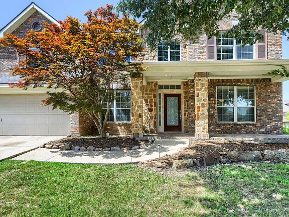 5th image of 223 McKinney Trl