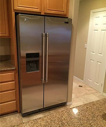 Brand new state of the art appliances