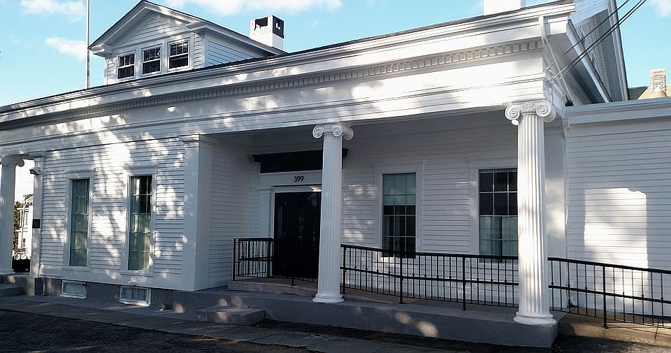 2nd image of 399 N Main St