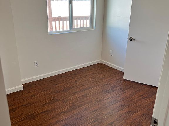 2nd image of 1283 Peach Ave