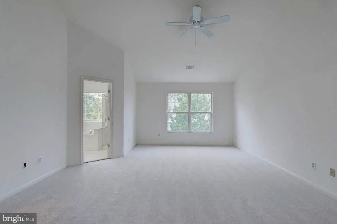 4 bed, 3.5 bath, 1760 sqft, $3,400 — Photo 4