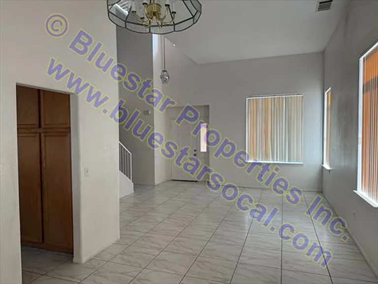 17657 Dayton St — Photo 52