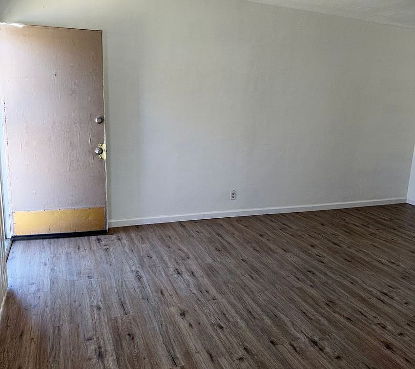 1st image of 601 Eye St #611