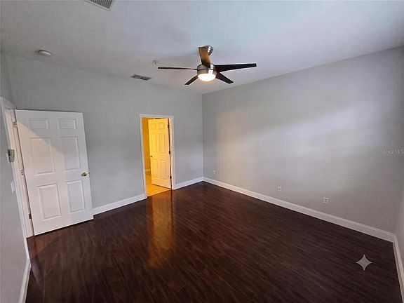 4th image of 10158 RIDGEBLOOM AVENUE