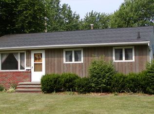 128 Forest Blvd, Avon Lake, OH