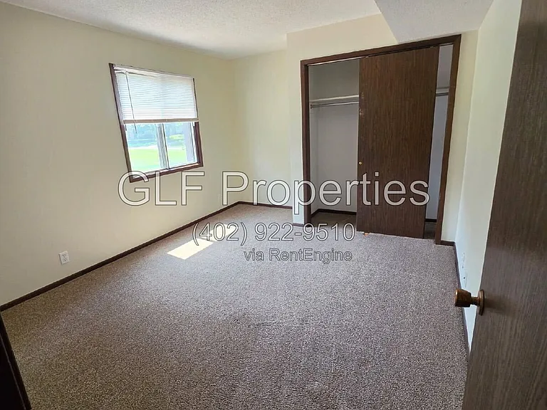 1413 2nd Ave #9 — Photo 4