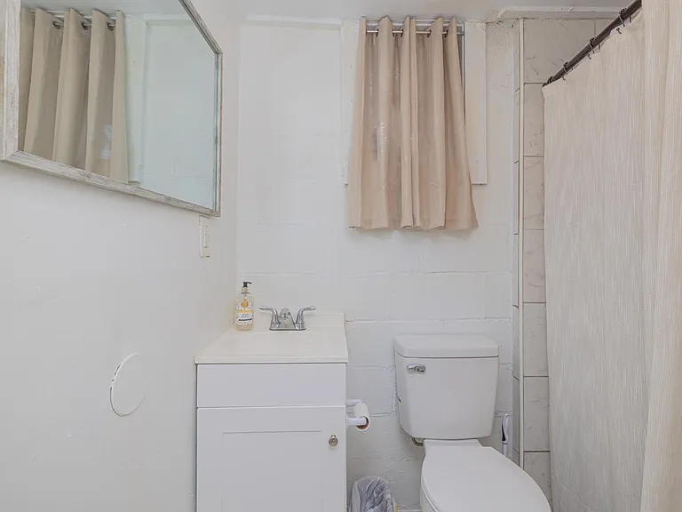1131 Leesville St #E — Photo 12