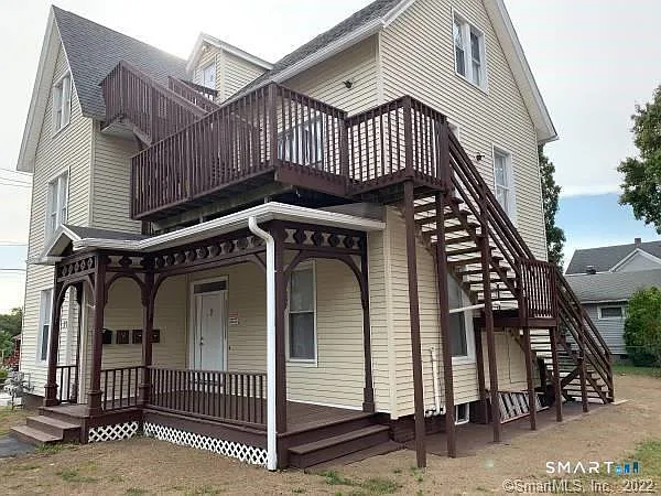 211 W Thames St #1 — Photo 15