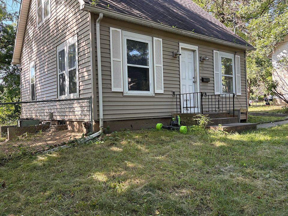 1st image of 3002 Woodland St