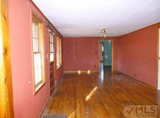 1872 Highway 48 N, Dickson, TN 37055