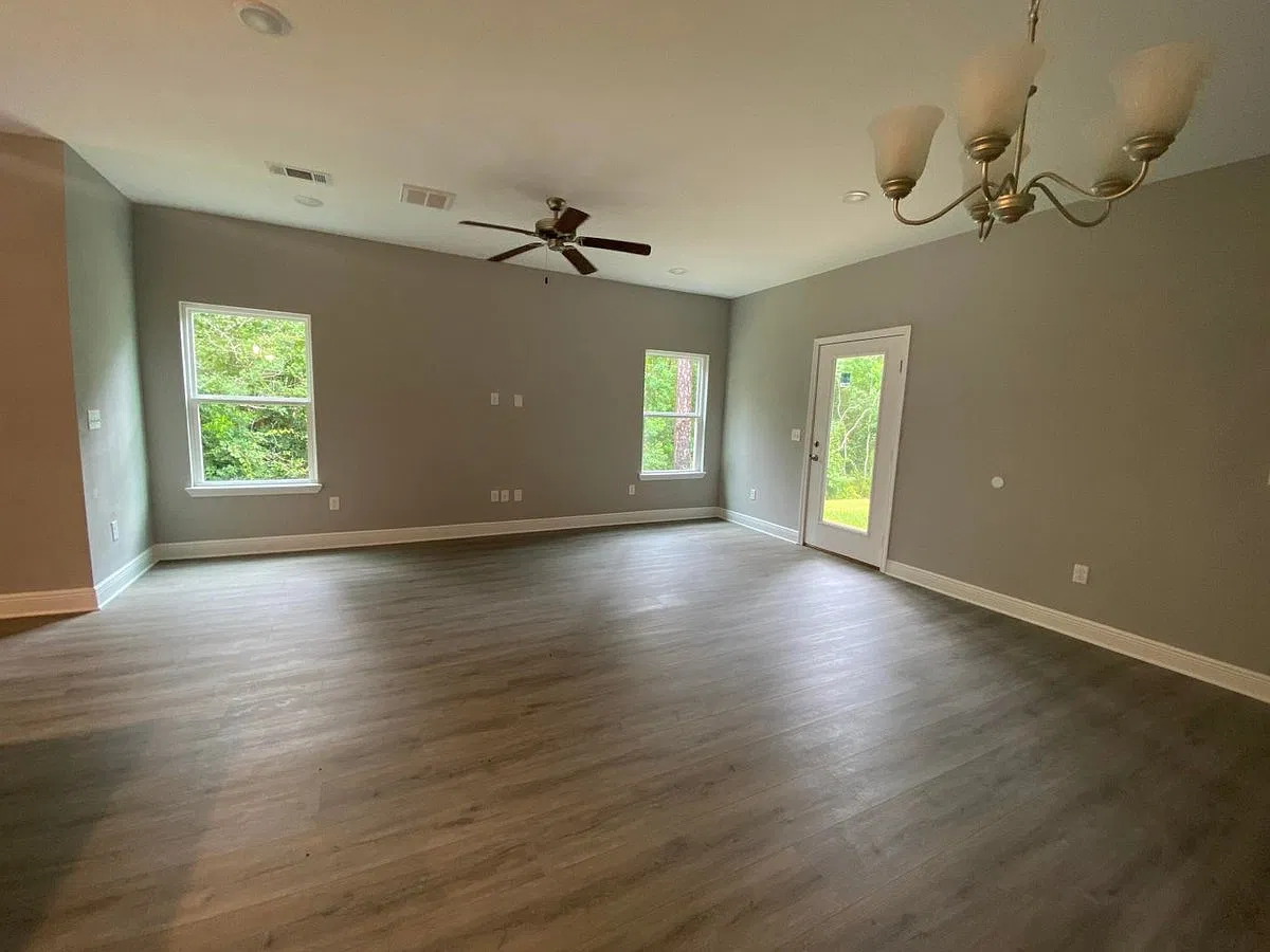 999 Skylark Road — Photo 4