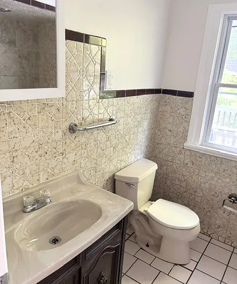 16705 Chateau Ave — Photo 7