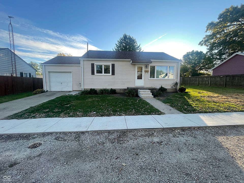 1st image of 303 Voorhees St
