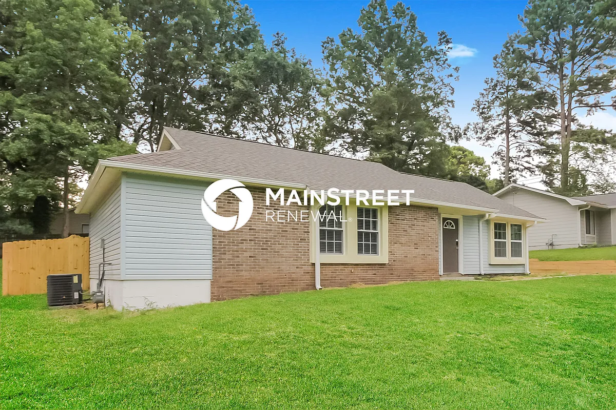 Front View - 432 Wesley Park Dr