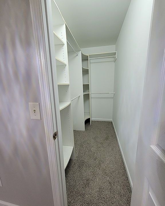 Master Walk-in Closet.