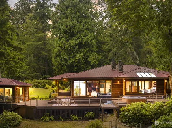 16440 Agate Point Road NE, Bainbridge Island, WA 98110