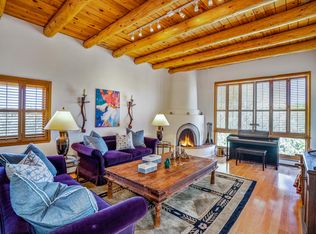 2813 Plaza Verde, Santa Fe, NM 87507