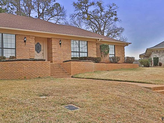 2nd image of 3706 Pine Bluff Cir