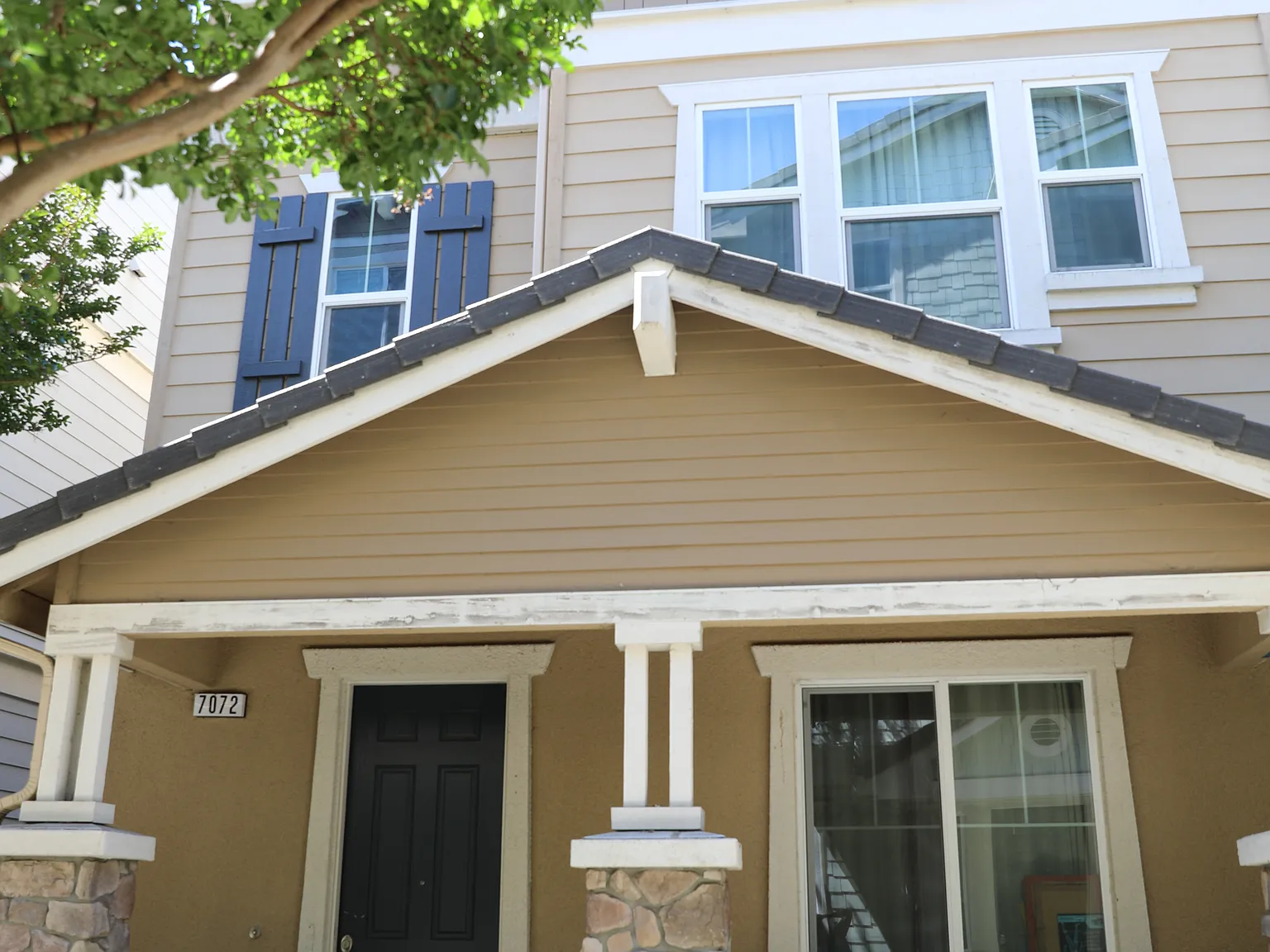 3 bed, 2.5 bath, 1873 sqft, $3,980 — Photo 1