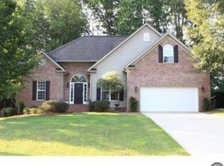 2840 Barnard Castle Ln, Matthews, NC 28104