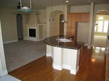 3rd image of 6384 Park Village St