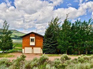 24615 Arapahoe Rd, Oak Creek, CO 80467