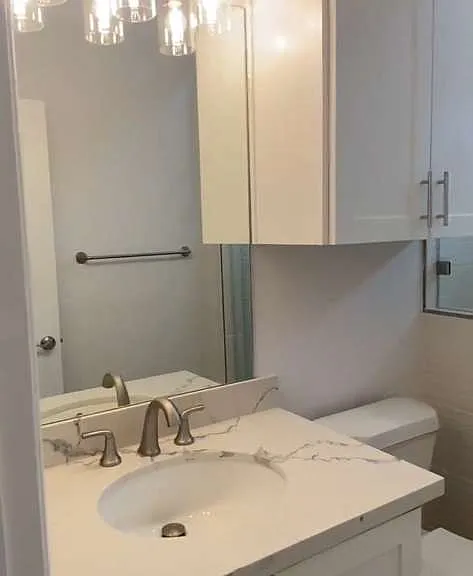215 Laredo Blvd — Photo 7
