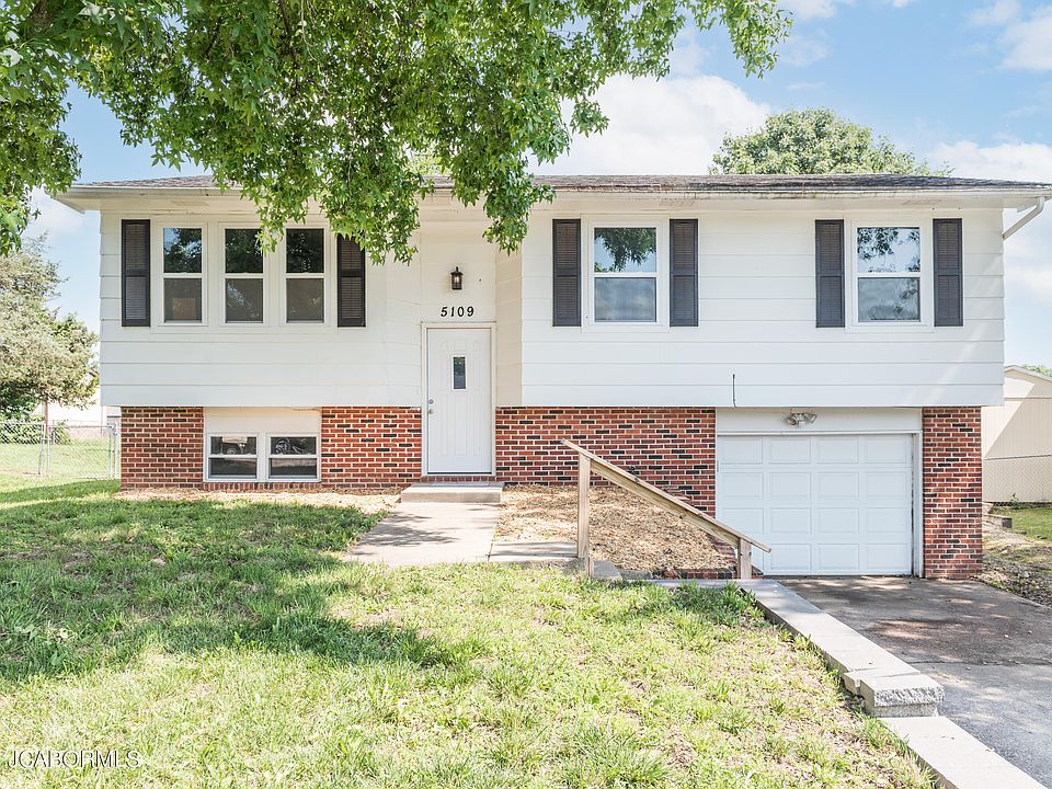 1st image of 5109 Shady Ln