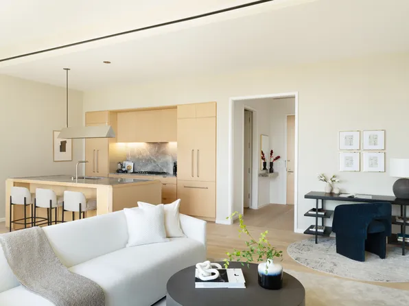 30 Front Street image 1 of 34