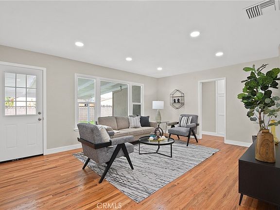 3rd image of 1910 W Corak St