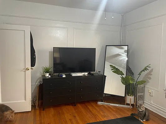 Rented by Highline Residential | media 4