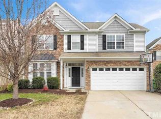 164 Stobhill Ln, Holly Springs, NC 27540